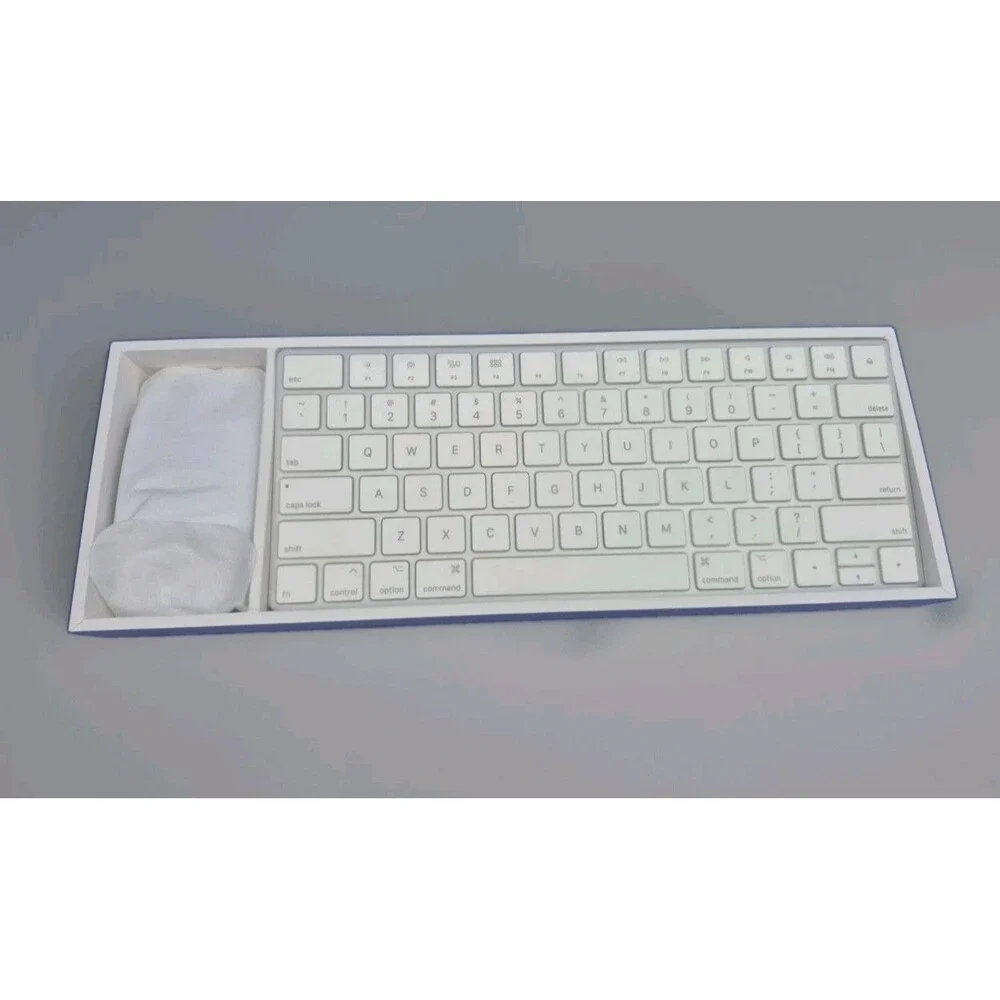 APPLE Magic Keyboard And Mouse Brand New No Charger